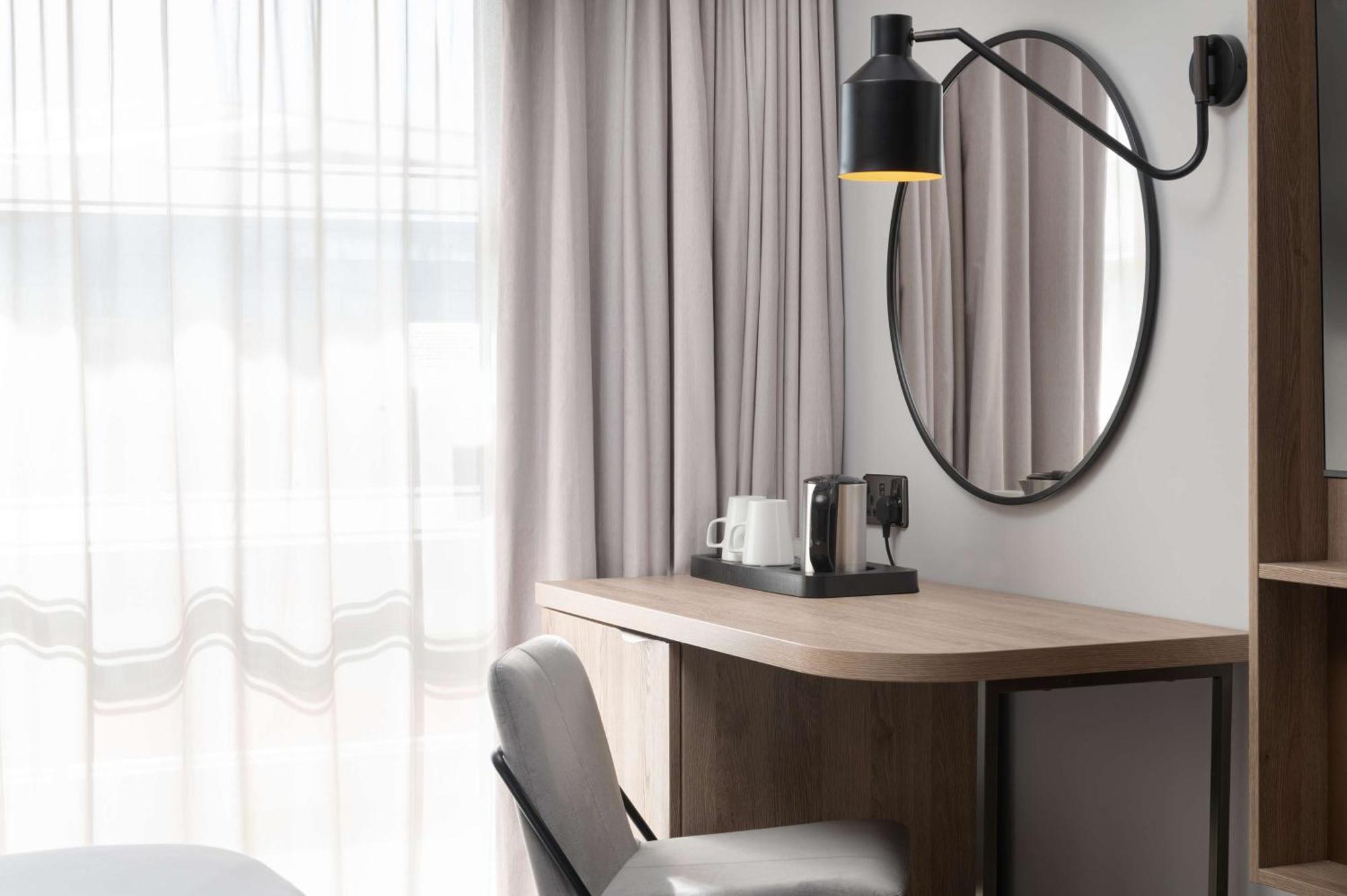 Hilton Garden Silverstone 4*