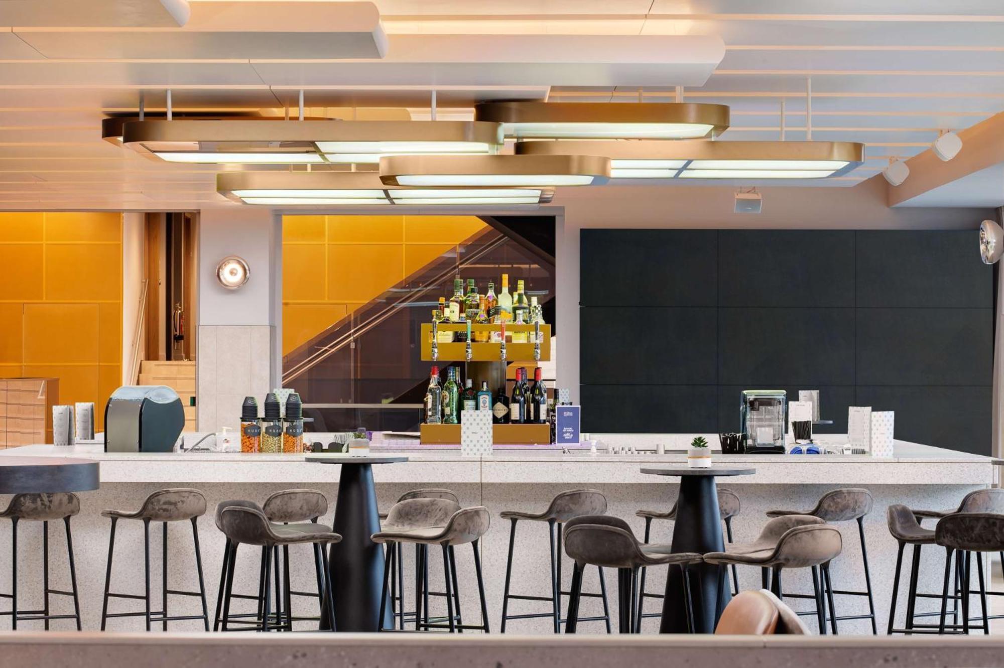 Hilton Garden Silverstone Towcester